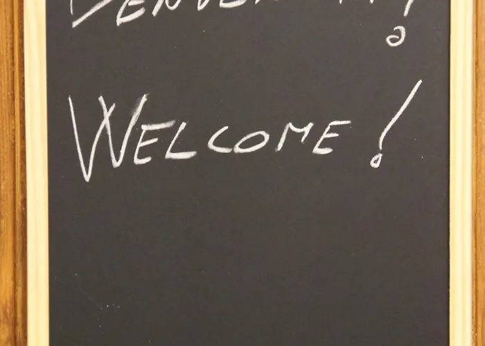 Pretty Favetti - Lovely In With A Sea View -